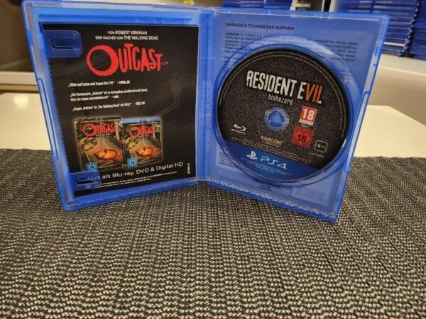 Resident Evil 7 PS4 Resident Evil 7 PS4 DISK
