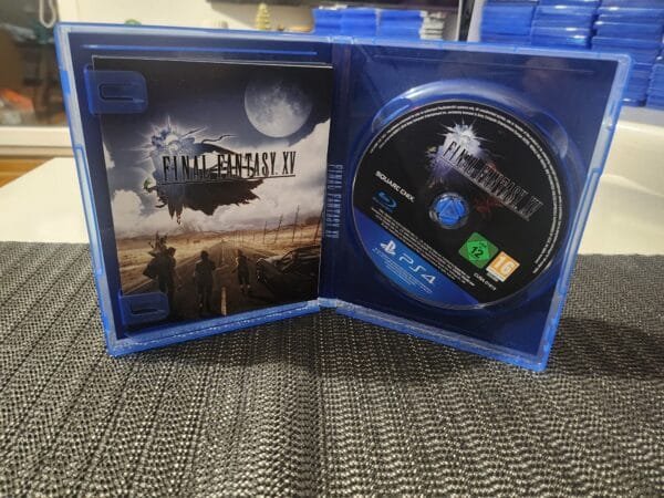 Final fantasy XV Final Fantasy XV PS4 DISK
